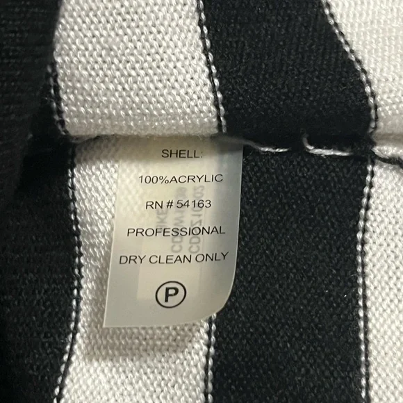EUC Calvin Klein Women’s Striped Sweater Dress - Sz Medium - Black/Off White - Picture 6 of 6